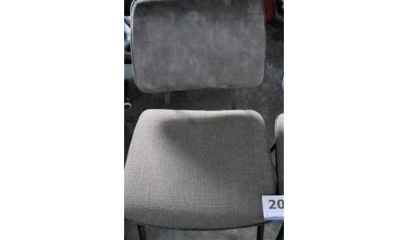 2 design stoelen, stof bekleed